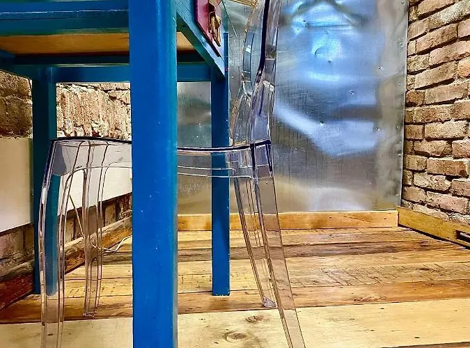 A La * Κλουζ-Ναπόκα